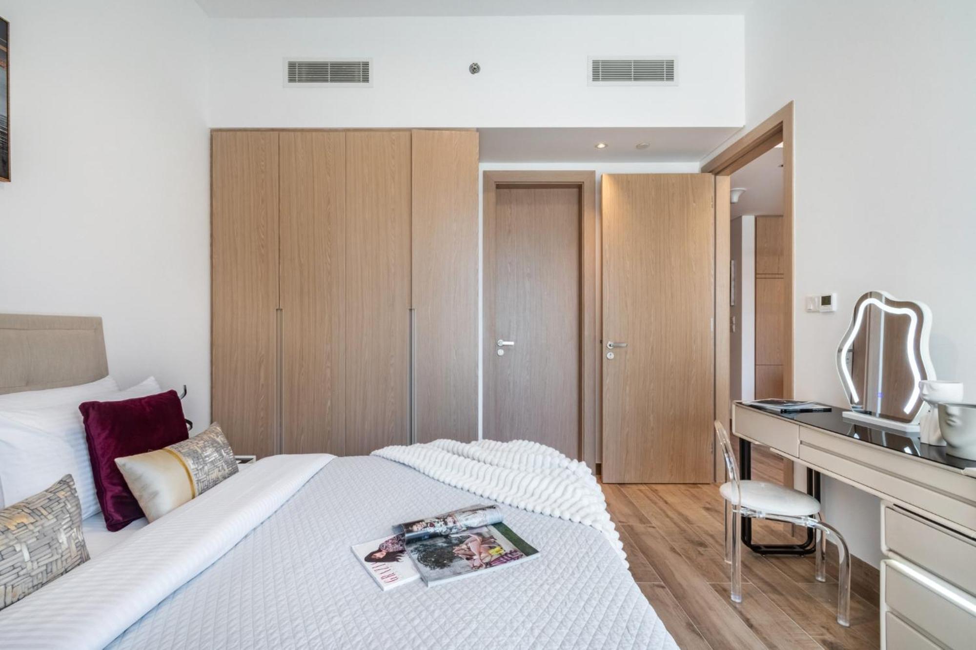 The Smart Concierge - Oakley Jvc Apartment *